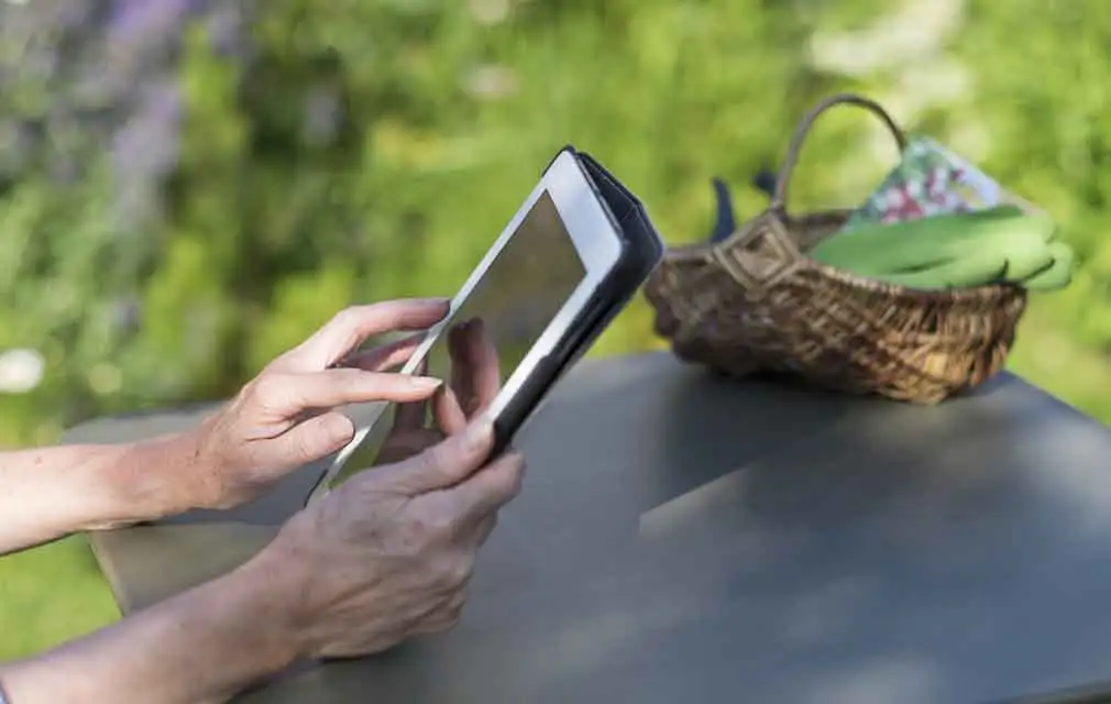 Ứng dụng ổn định polymer trong Điện & Điện tử